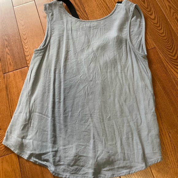 Two toned tank - Picture 3 of 3